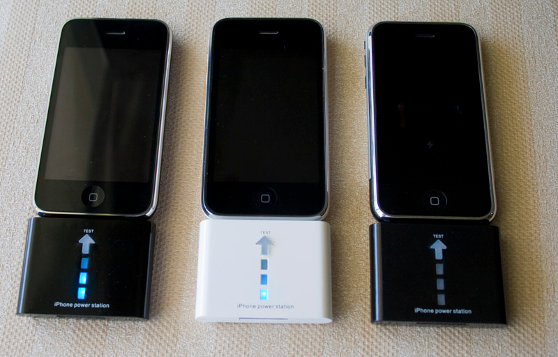 Illustration for article titled Lightning Review: Brando's Power Station iPhone Charger